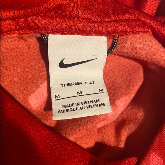 Nike Therma Fit Hoodie - Picture 3 of 3